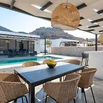 Vila Zen Club 9